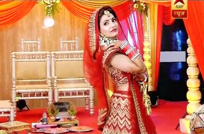 This is where Ishqbaaz Tia aka Navina Bole has gone for HONEYMOON