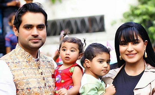 Former Bigg Boss contestant Veena Malik gets divorced Former Bigg Boss contestant Veena Malik gets divorced