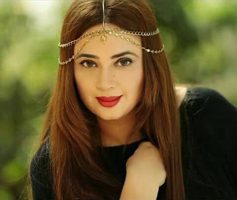 SHALINI KAPOOR: Holi is the fest I love watching from my balcony but don't have guts to play with colors. Everyone seem to be so real on the day. We invite our close friends for lunch and enjoy. We look forward to such a 'get-together' every year.