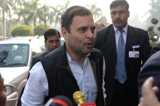 After UP, Uttarakahnd debacle, Rahul calls for structural changes in Congress After UP, Uttarakahnd debacle, Rahul calls for structural changes in Congress