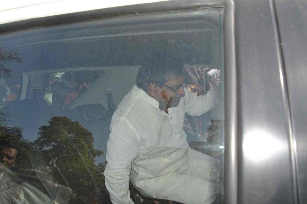 Rape accused ex-Samajwadi Party Minister Gayatri Prajapati arrested from Lucknow