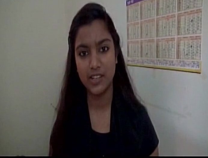42 clerics issue fatwa against reality singing star Nahid Afrin 42 clerics issue fatwa against reality singing star Nahid Afrin