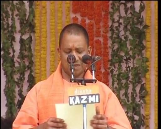 LIVE: Yogi Adityanath takes oath as UP CM LIVE: Yogi Adityanath takes oath as UP CM