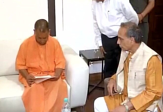 Yogi Adityanath sends strong message against corruption on day 1 Yogi Adityanath sends strong message against corruption on day 1