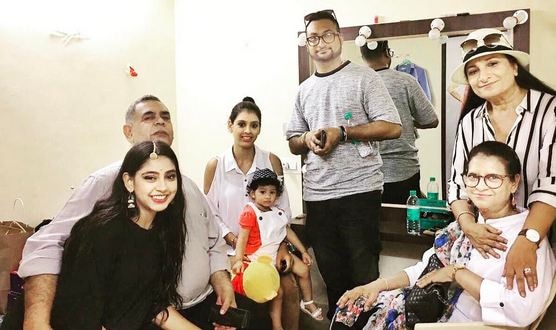 Niti Taylor surprised by her parents Niti Taylor surprised by her parents