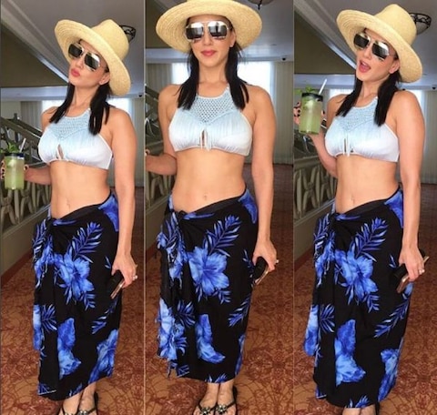 Sunny Leone looks smoking hot in her recent vacation snaps