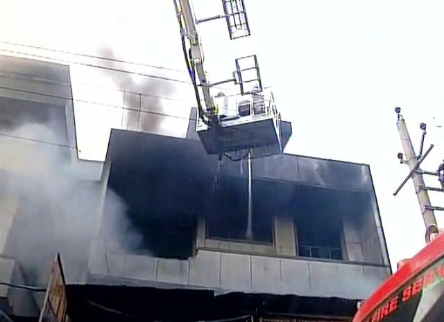 Delhi: Man dies in massive fire in Narela industrial area Delhi: Man dies in massive fire in Narela industrial area