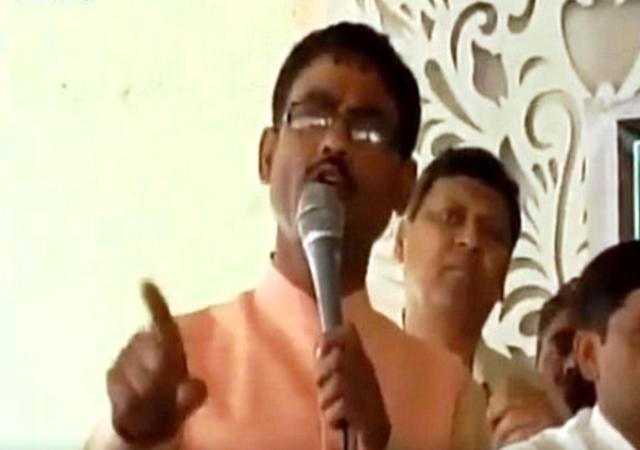 Will break limbs of anyone disrespecting, killing cows: BJP MLA Vikram Saini Will break limbs of anyone disrespecting, killing cows: BJP MLA Vikram Saini