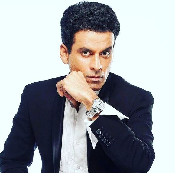 Shah Rukh has star charisma which I lack: Manoj Bajpayee Shah Rukh has star charisma which I lack: Manoj Bajpayee