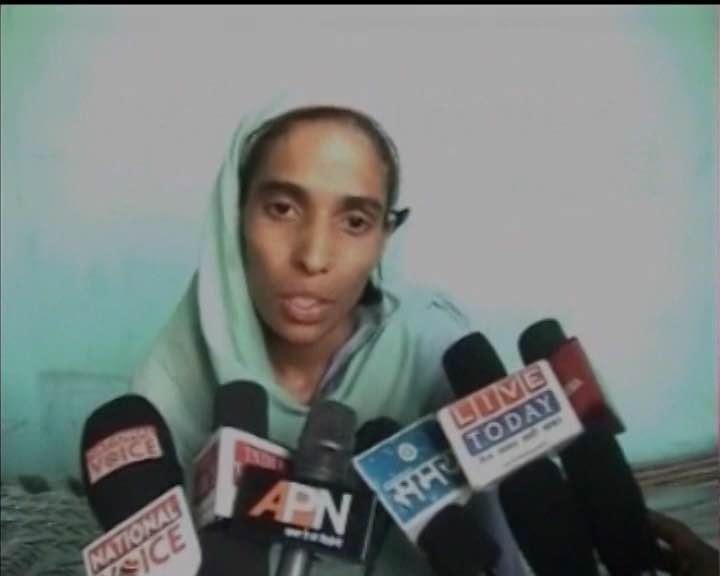 Pregnant woman writes to PM Modi, CM Yogi, urges to put end to triple talaq Pregnant woman writes to PM Modi, CM Yogi, urges to put end to triple talaq