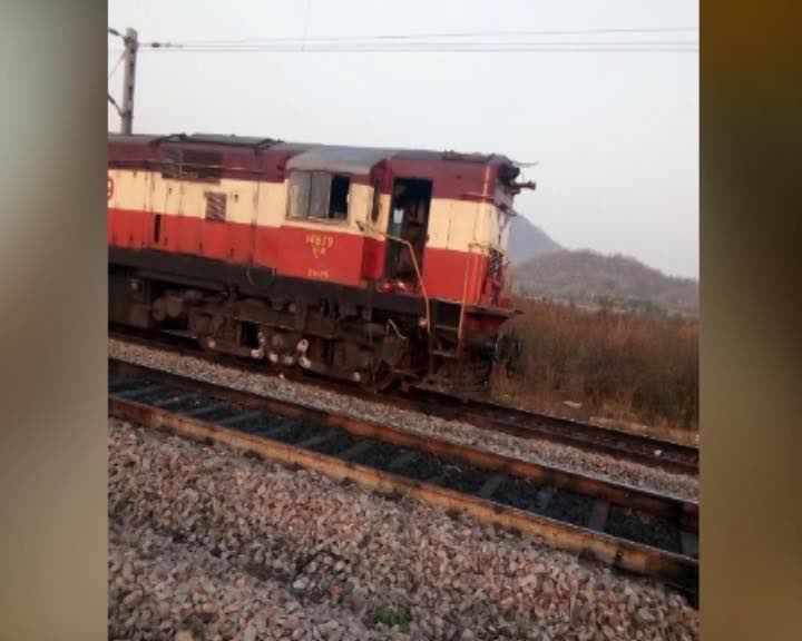 Maoists trigger blast at Odisha railway station protesting PM's visit