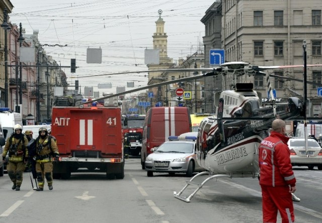 10 dead, 40 injured in Russia subway blasts 10 dead, 40 injured in Russia subway blasts