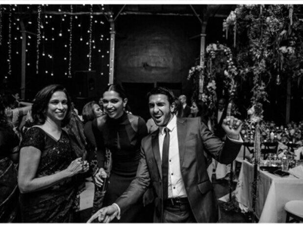 Deepika attended her best friend's wedding ceremony in Sri Lanka along with her mom last year and much to the actress' pleasure her beau also accompanied her. (PC: Twitter/RanveerSinghtbt)