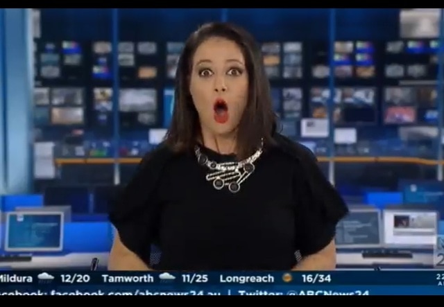 Newsreader caught 'daydreaming' on live TV and her reaction is priceless Newsreader caught 'daydreaming' on live TV and her reaction is priceless