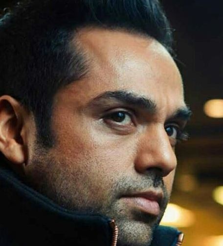 Abhay Deol tears into fairness cream ads, mocks Shah Rukh, Deepika & Shahid Abhay Deol tears into fairness cream ads, mocks Shah Rukh, Deepika & Shahid