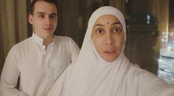 Ex-Bigg Boss contestant Sofia Hayat claims she was SEXUALLY HARRASED at Mecca Ex-Bigg Boss contestant Sofia Hayat claims she was SEXUALLY HARRASED at Mecca