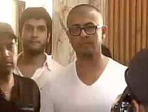 After offering to apologise, Sonu Nigam shaves off his head