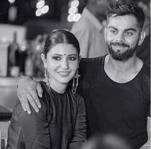 This is what Anushka Sharma commented on bae Virat Kohli's picture This is what Anushka Sharma commented on bae Virat Kohli's picture This is what Anushka Sharma commented on bae Virat Kohli's picture