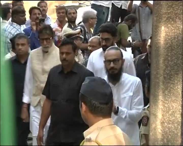 Amitabh Bachchan with Abhishek Bachchan