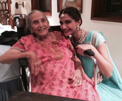 Sonam Kapoor mourns nani's demise with heartfelt post Sonam Kapoor mourns nani's demise with heartfelt post