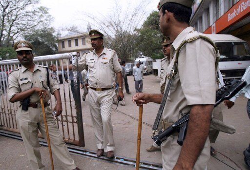 School girl found with a cleric sparks communal tension in Meerut School girl found with a cleric sparks communal tension in Meerut
