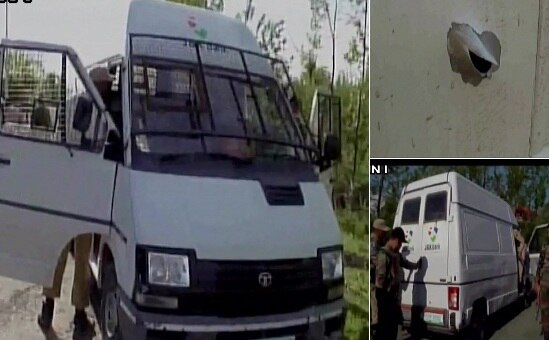 J&K: Five policemen, two bank employees killed in cash van attack in Kulgam J&K: Five policemen, two bank employees killed in cash van attack in Kulgam