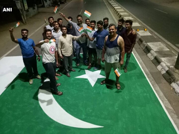 Gujarat locals paint Pakistan flag on road to protest against mutilation of soldiers, police register case Gujarat locals paint Pakistan flag on road to protest against mutilation of soldiers, police register case