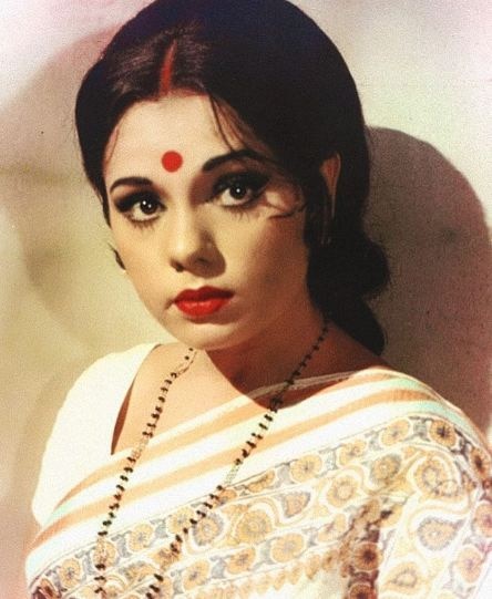 Veteran actress Mumtaz looks unrecognisable in this viral picture