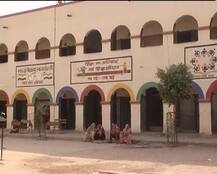 Delhi\'s Tughlakabad gas leak: Most of girl students discharged; 4 still in ICU