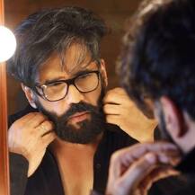 Suniel Shetty\'s wife joins him on show\'s set