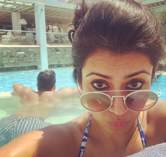 Ankita and Karan are beating the heat in pool.
(Instagram)