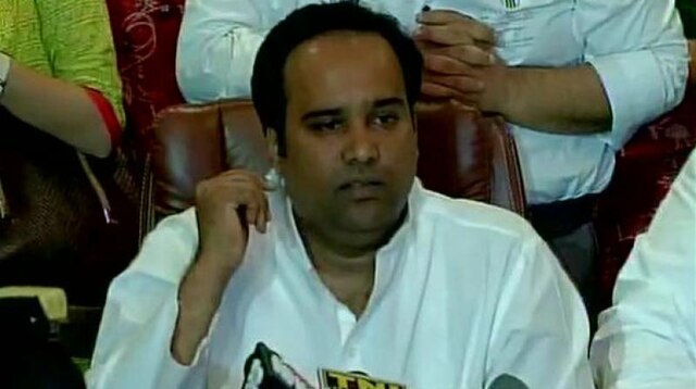 Now ousted AAP minister Asim Khan says Kejriwal, aides asked him to pay Rs 5 crore