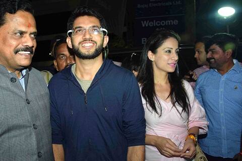 Yuva Sena chief Aditya Thackeray and Artist Rouble Nagi(Sushant Agonde/ SOLARIS IMAGES)