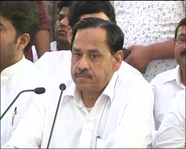 BSP chief Mayawati said bearded men are dogs, traitors: Naseemuddin Siddiqui BSP chief Mayawati said bearded men are dogs, traitors: Naseemuddin Siddiqui