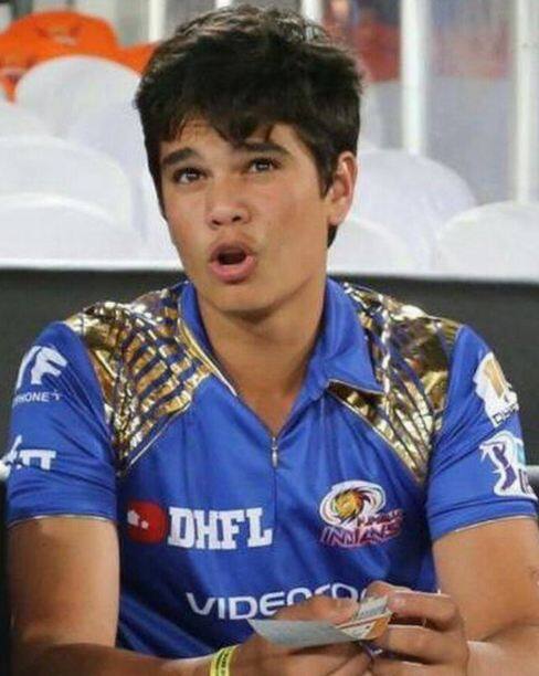 While Arjun may or may not look like Justin Bieber, it will be interesting to see if the all rounder manages to perform on the pitch in the near future. (Photo: Twitter)