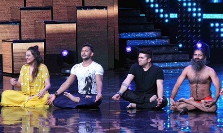 Bollywood actor Sonakshi Sinha, choreographer Terence Lewis, filmmaker Mohit Suri and Yoga guru Baba Ramdev on the sets of Star Plus TV show Nach Baliye Season 8 in Mumbai, India on May 16, 2017. (Utsav Devdutta/SOLARIS IMAGES)