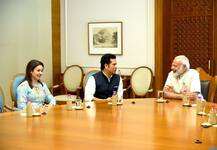 Tendulkar meets PM to discuss upcoming biopic