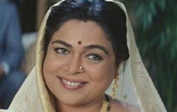 Actress Reema Lagoo cremated Actress Reema Lagoo cremated