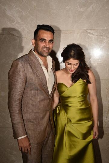 Check out more pictures of the beautiful couple Za(Picture courtesy- Manav Manglani)heer Khan and Sagarika Ghatge