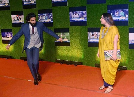 Bollywood and cricket celebrities attend Premiere of film Sachin: A Billion Dreams
