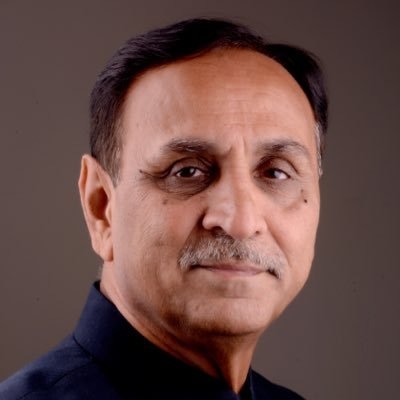 Chopper carrying Gujarat CM Vijay Rupani makes emergency landing Chopper carrying Gujarat CM Vijay Rupani makes emergency landing