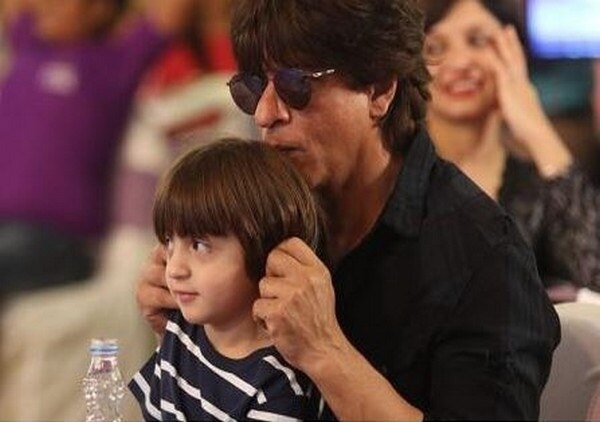 SRK thank fans for loving his youngest kid AbRam SRK thank fans for loving his youngest kid AbRam