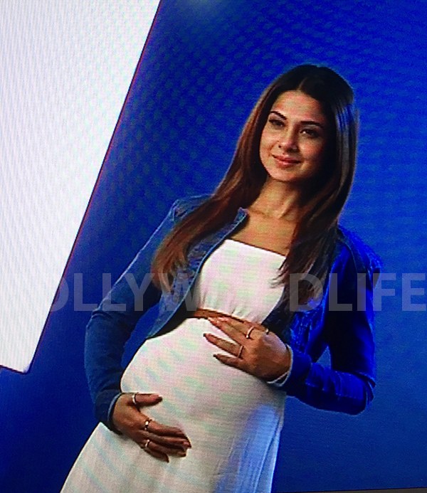 BEYHADH: Maya’s look with BABY BUMP post LEAP is lovable