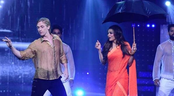 NACH BALIYE: After re-entry, Aashka Goradia and Brent Goble ELIMINATED again NACH BALIYE: After re-entry, Aashka Goradia and Brent Goble ELIMINATED again