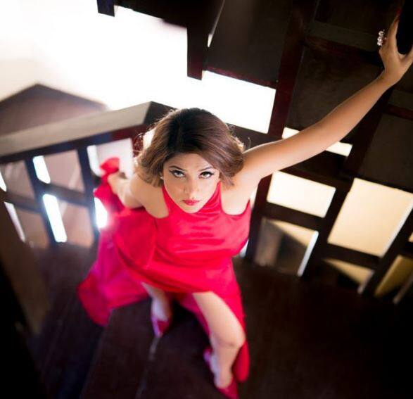 This photoshoot has left us crushing on her. (Jennifer winget team)