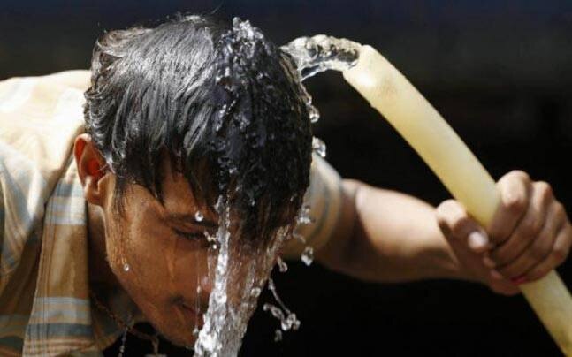 No respite from heat, Delhi sees its hottest day No respite from heat, Delhi sees its hottest day