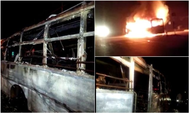 22 charred to death, 15 injured after bus collides with truck in UP's Bareilly 22 charred to death, 15 injured after bus collides with truck in UP's Bareilly