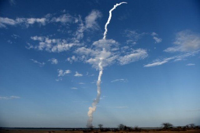 President Mukherjee, PM Modi congratulate ISRO on launch of GSLV-Mk III President Mukherjee, PM Modi congratulate ISRO on launch of GSLV-Mk III