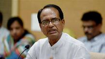 Farmers\' anger rocks Shivraj Chouhan\'s chair