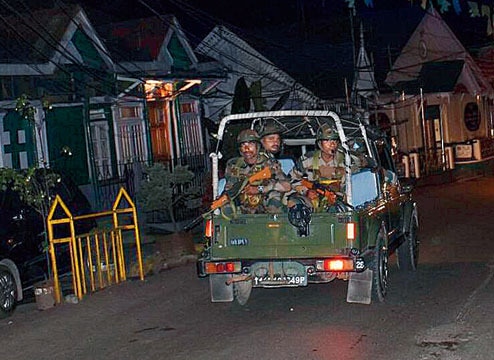 West Bengal: Army deployed in Darjeeling as Gorkhaland movement turns violent West Bengal: Army deployed in Darjeeling as Gorkhaland movement turns violent